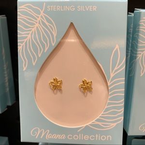 NWT Sterling silver hawaii earrings